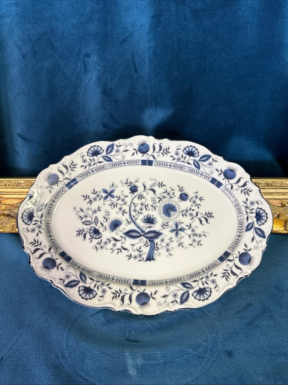 Sone China Blue Danube China 12" x 8.5” Oval Serving Platter Tray Blue Onion